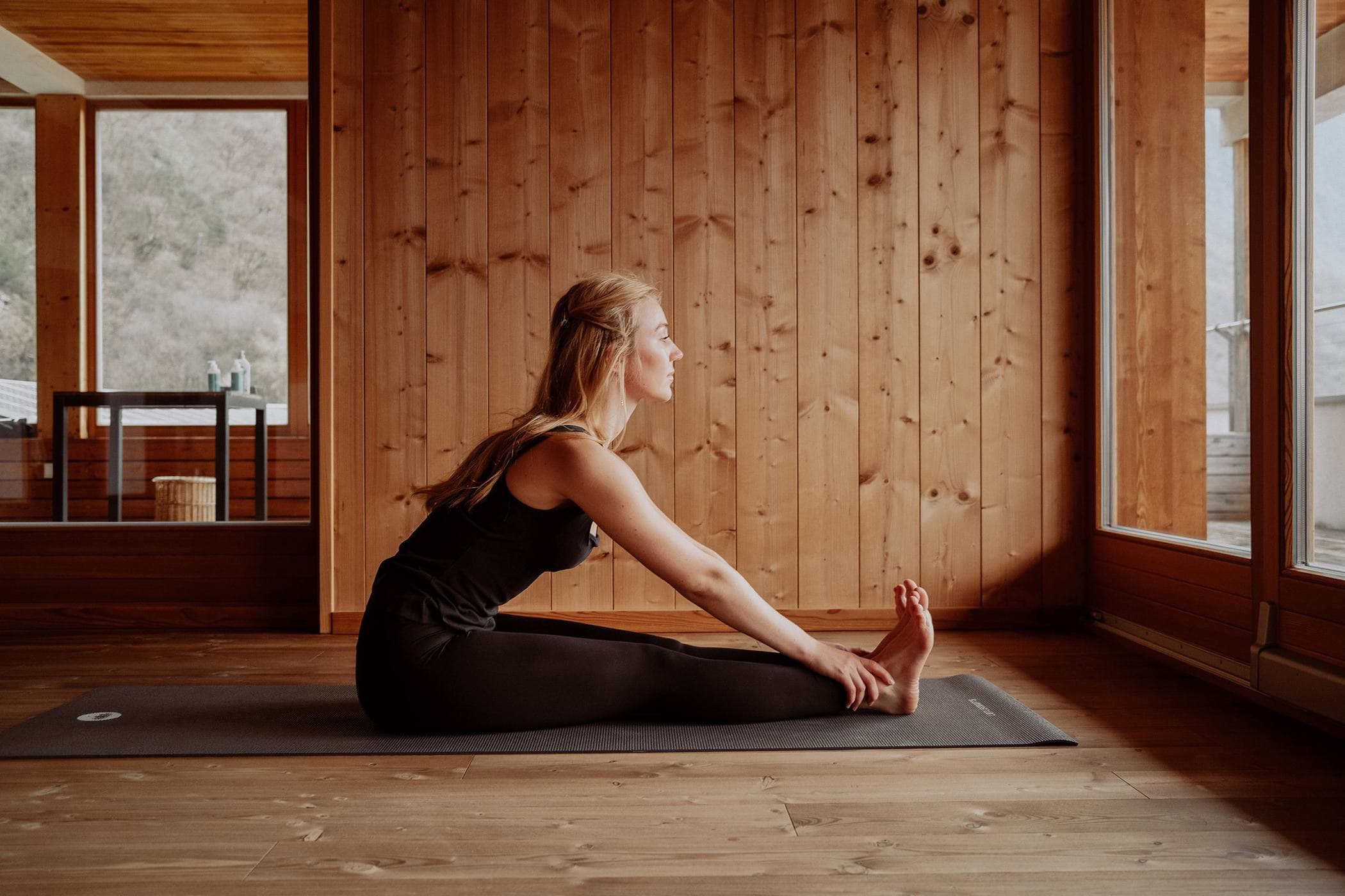 4 = 3 Yoga im Herbstfluss